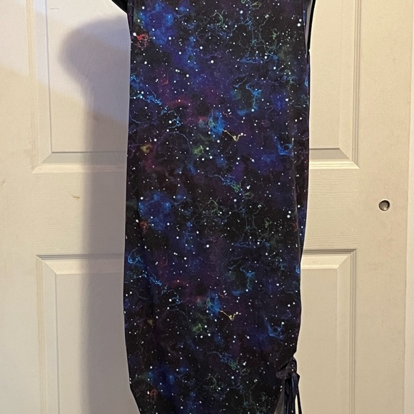 Chic Black Ruched Pencil Maxi Dress for Night Out - Picture 2 of 5